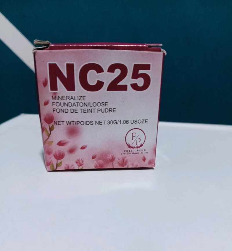 Feel Plus NC25 Mineralize Foundation
