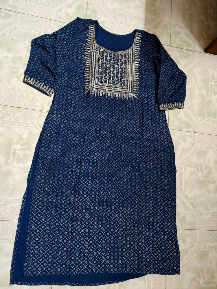 Navy Blue Embroidered Kurti Pant Dupatta Set