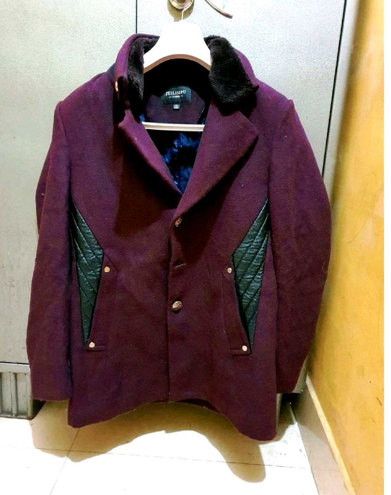 Beautiful burgundy blazer