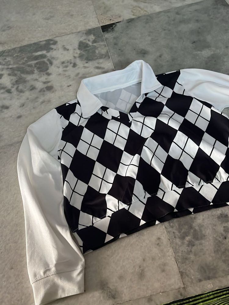 Stylish Black &amp; White Top