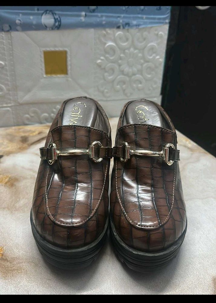 Brown Casual Shoes
