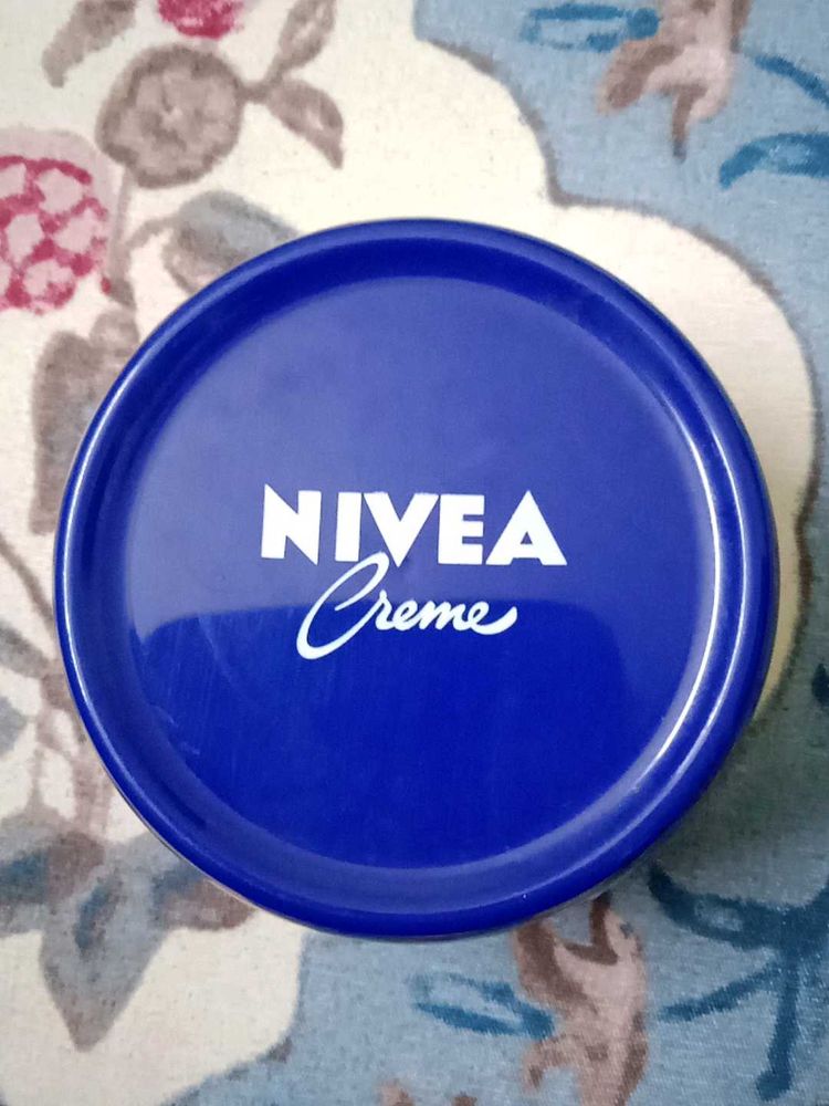 NIVEA CREME