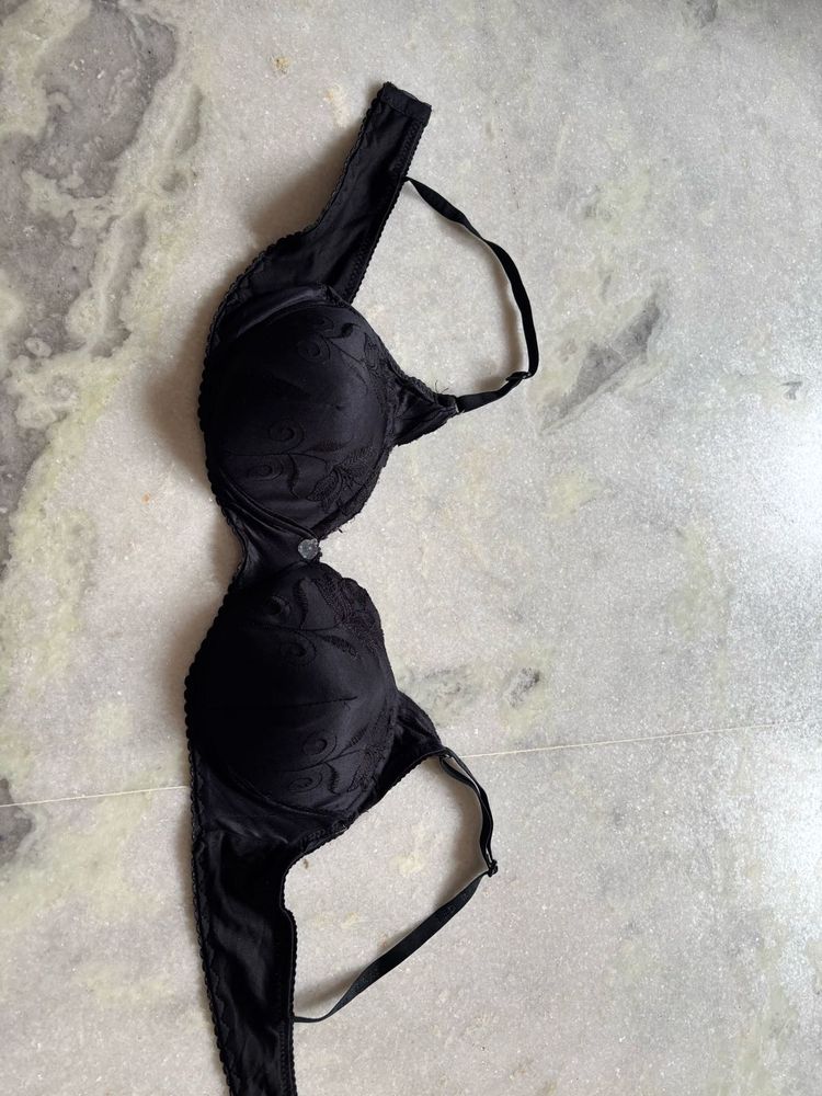 Elegant Black Bra