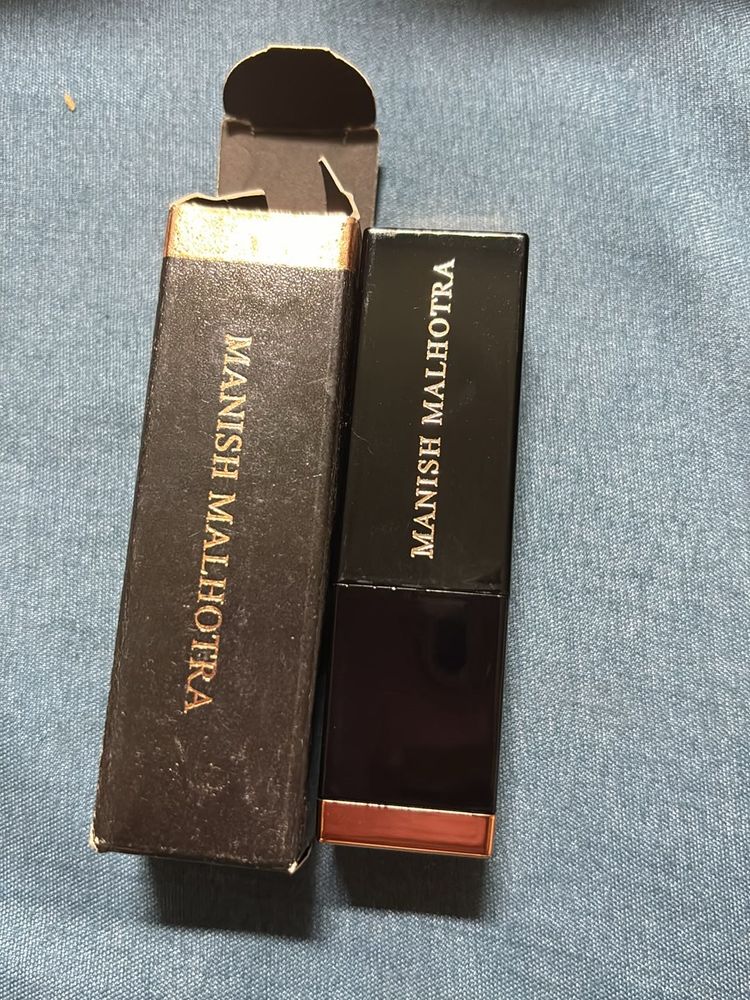MANISH MALHOTRA LIPSTICK-BARELY NUDE