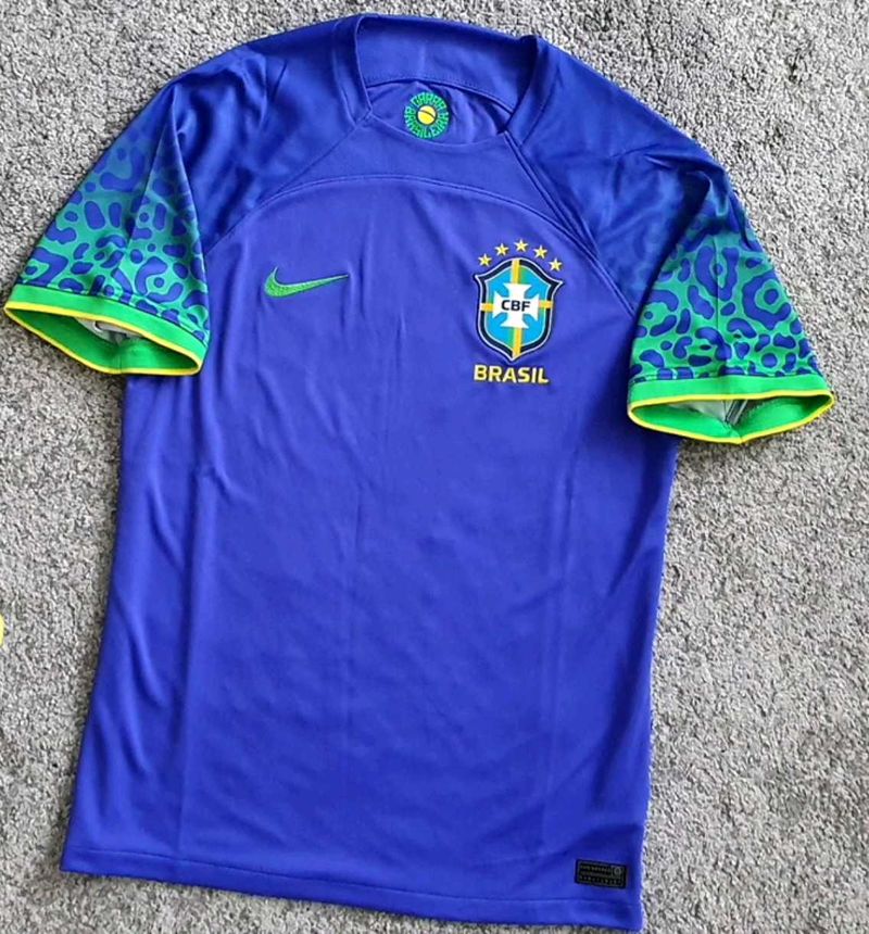 Brazil world cup 22 jersey away  (Size S)
