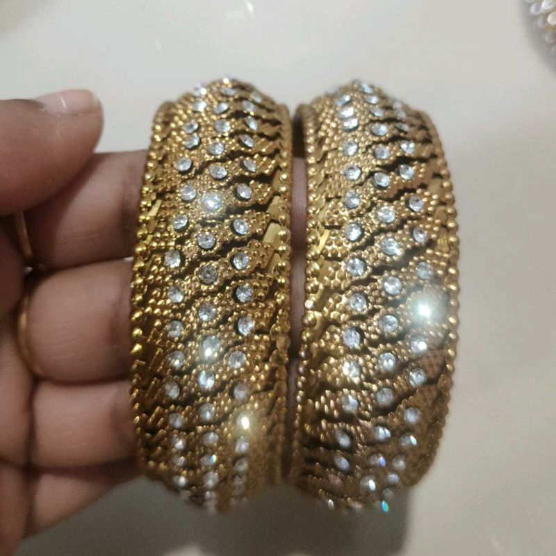 Gold-toned Crystal Bangles (Set of 2)