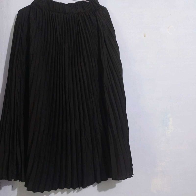 Black Pleated Midi Skirt