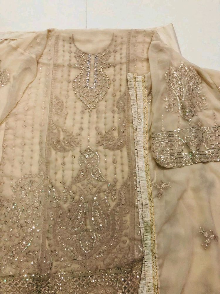 Pakistani Suit