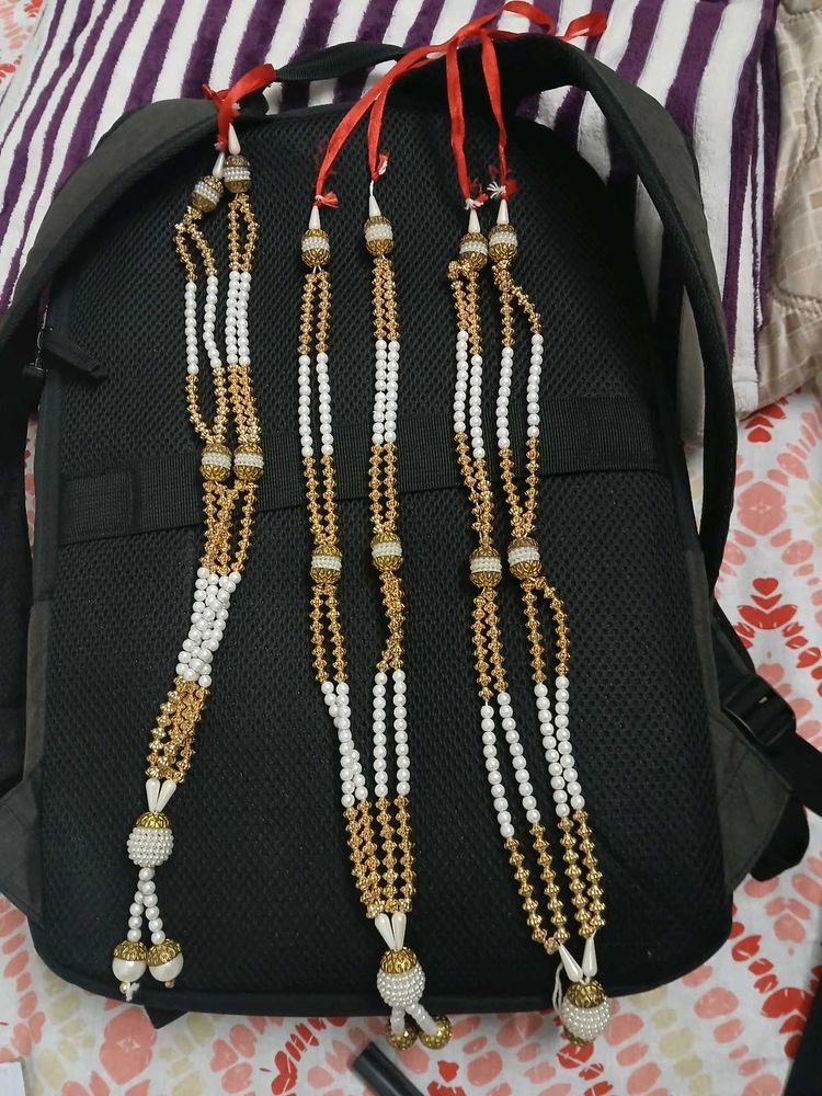 Groom Mala