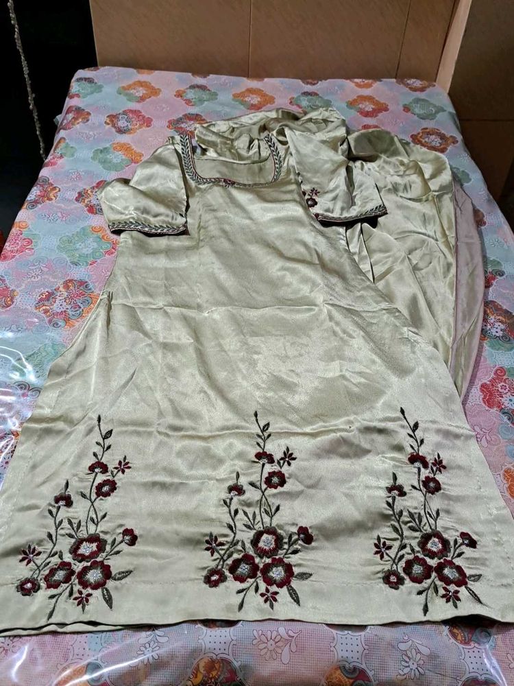 Silk Punjabi Embroidered Kurta Set