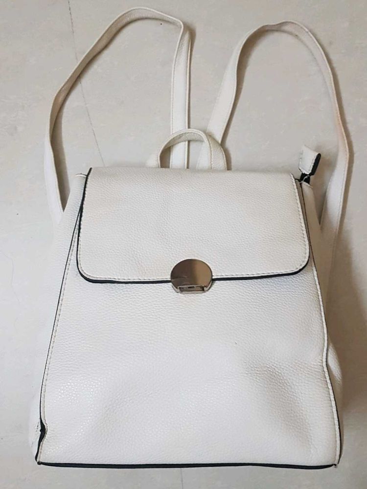 02 Backpacks