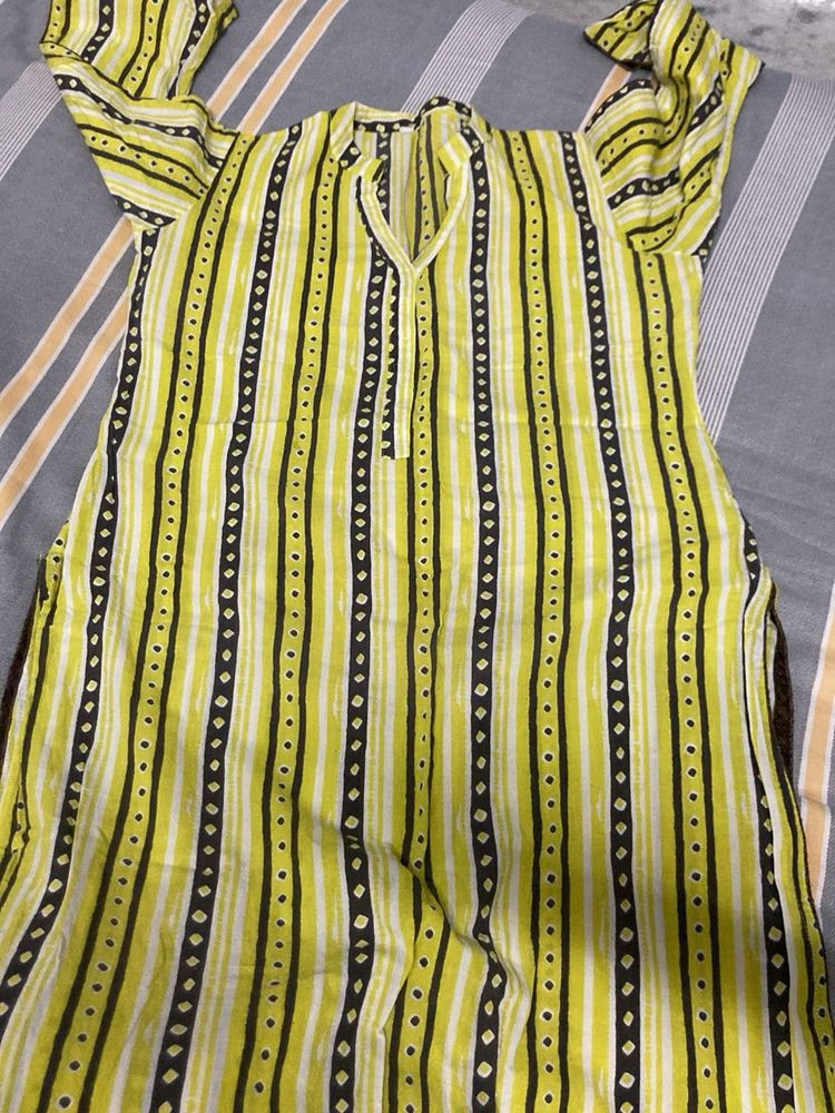 Striped Parrot Green Kurti