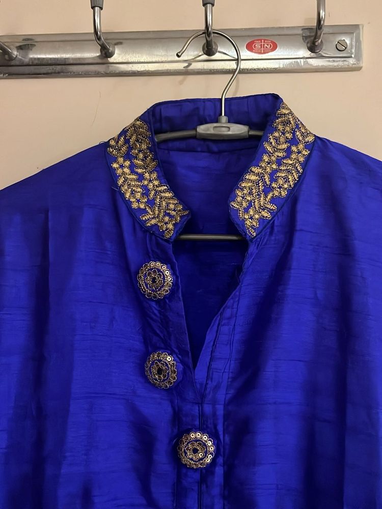 Straight Fit Embellished kurti