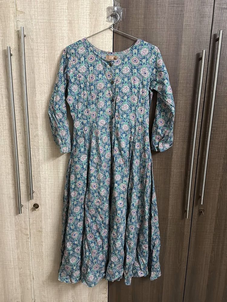 Floral Print Kurta with nice flares