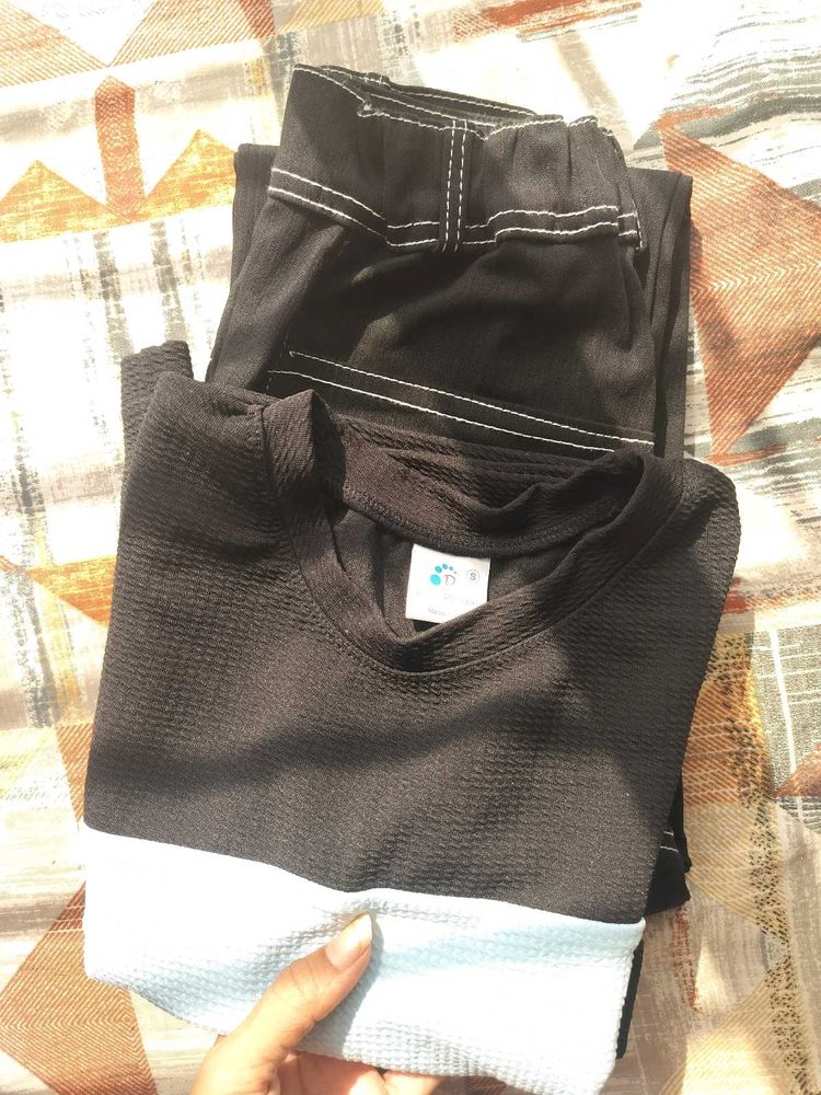 Unique Pair Of Jeans And Tshirt For Girl