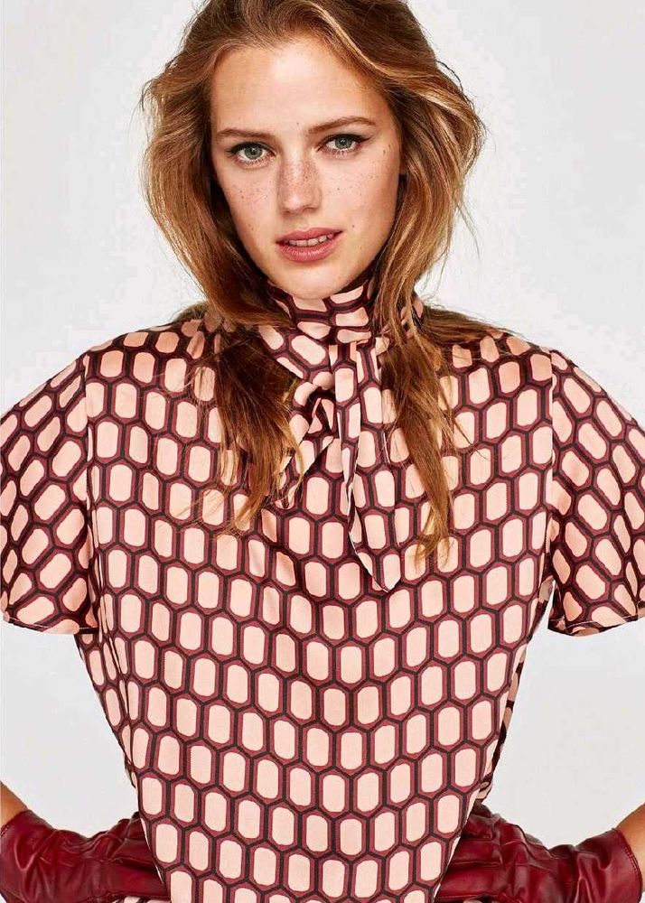Zara Geometric Print Top