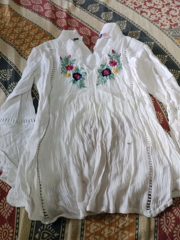 Embroidered White Tunic Top