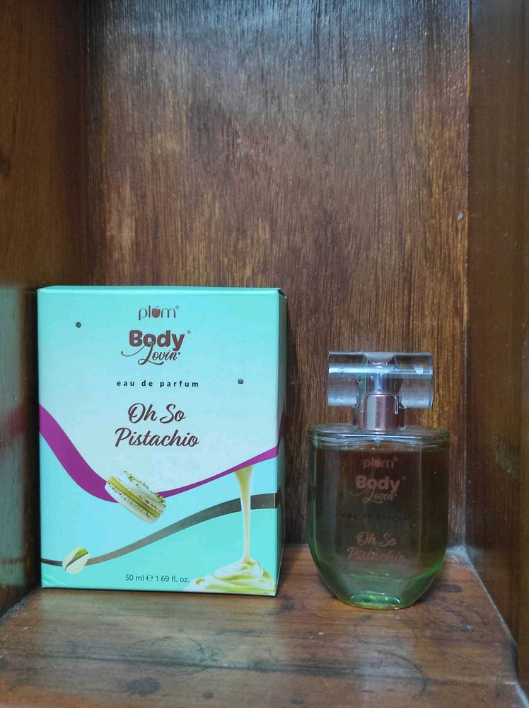 plum body loving oh so pistachio perfume
