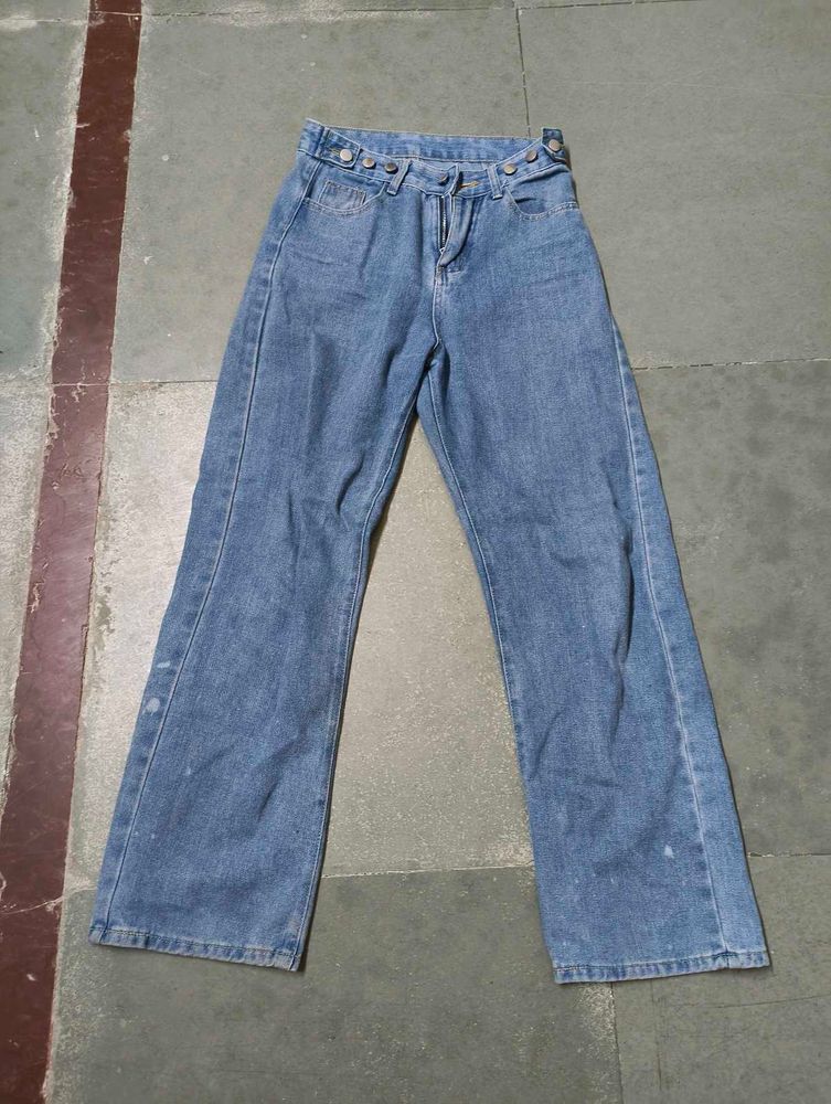 Blue Denim Jeans baggy