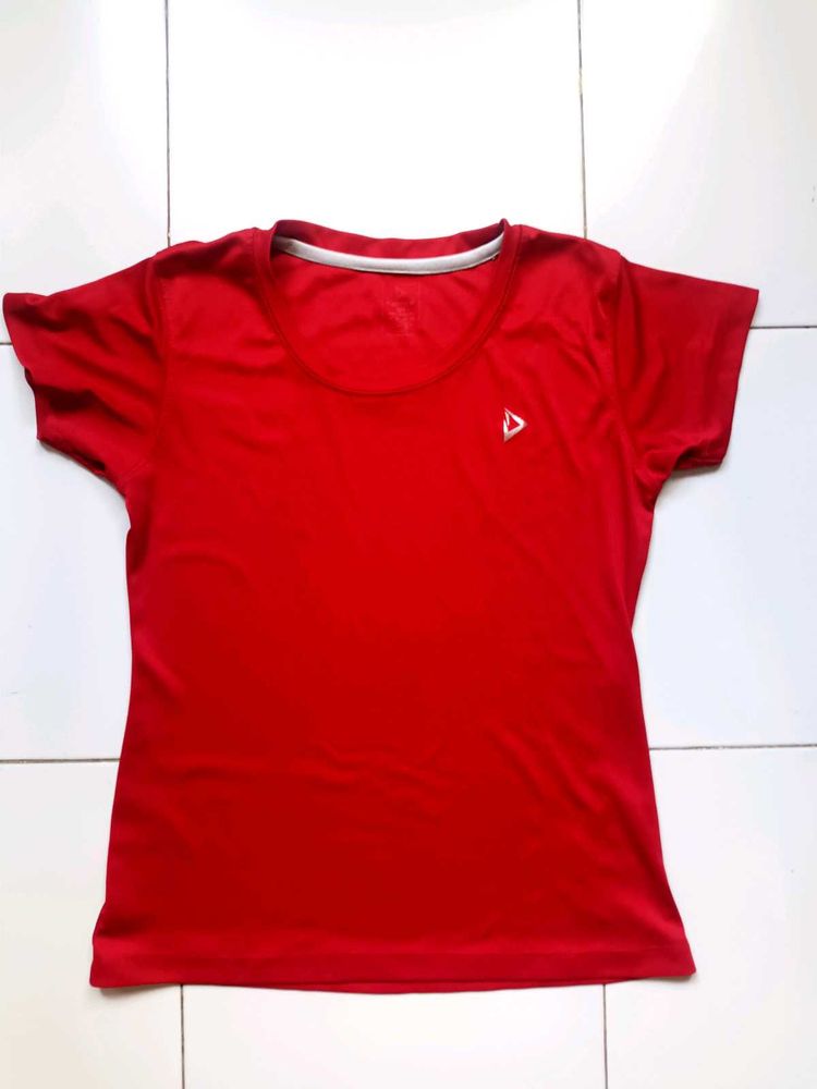 Sports T-shirt