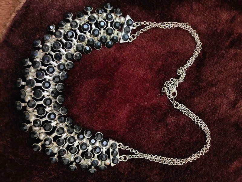 Black Stone Necklace/Choker