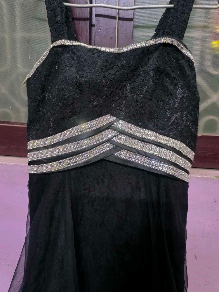 Elegant Black Party Dress