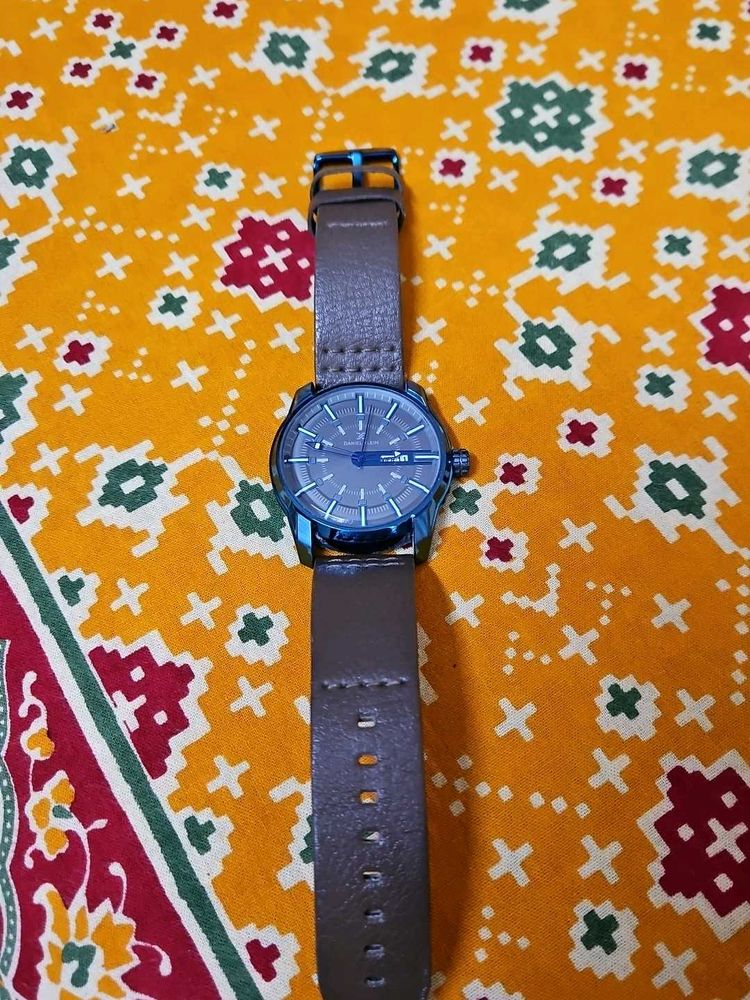 Daniel Klein Men Wrist Watch