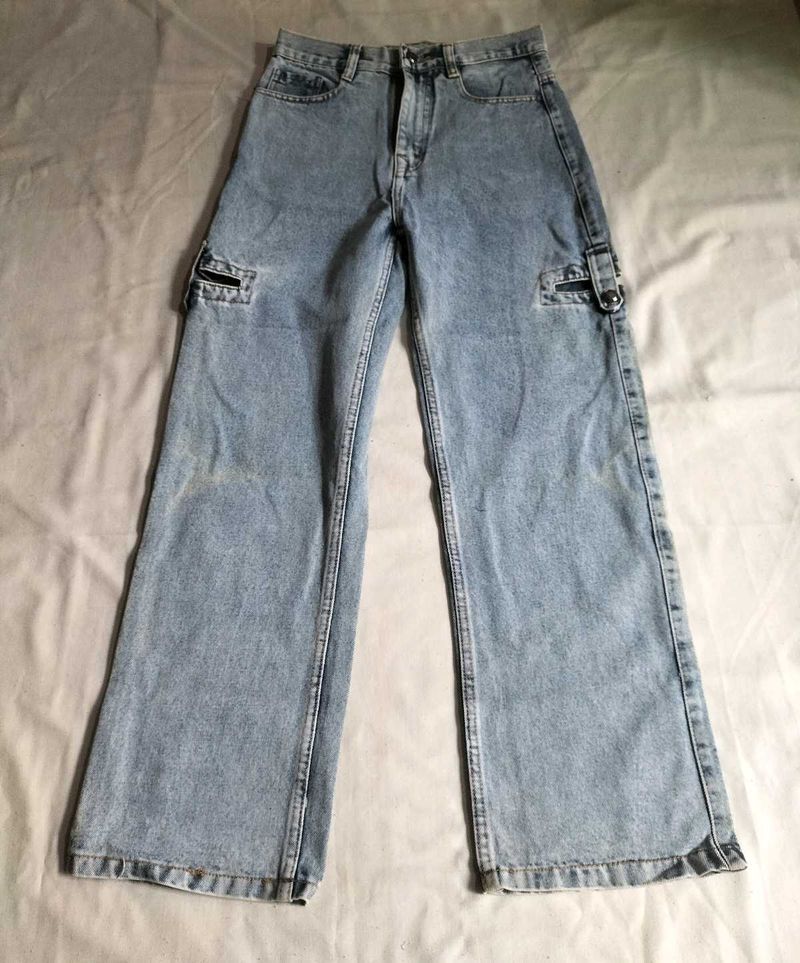 Straight Jeans