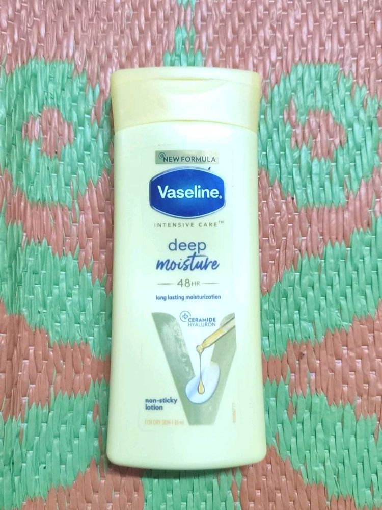 Vaseline Deep Moisture Lotion