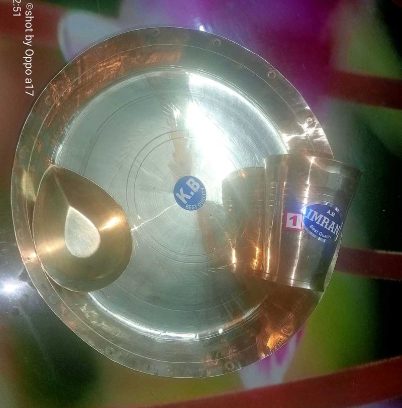 Bronze Plate And Brass Glass Diya Set