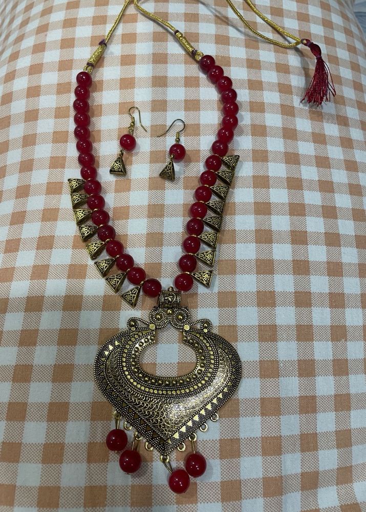 Red Necklace