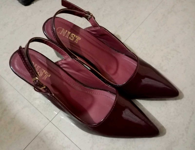 Elegant Burgundy Slingback Heels