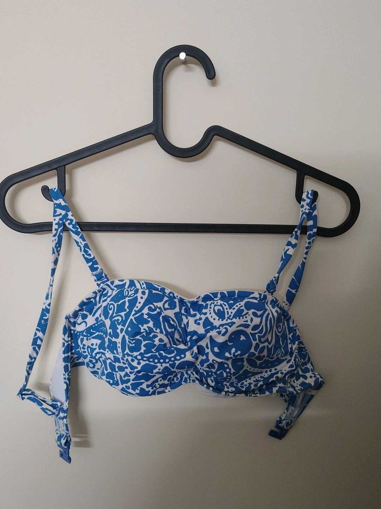 Cute Blue &amp; White Cropped Bikini Top