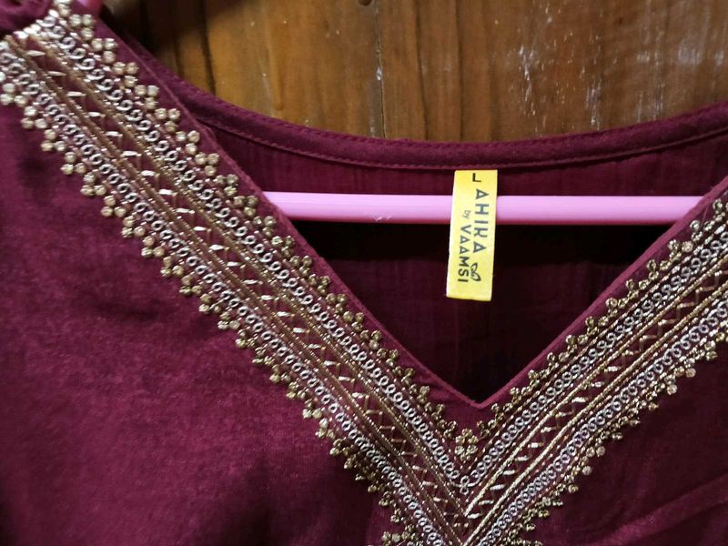 1-TimeUsed AhikaBrand Maroon FloorLength Frok-Dupa