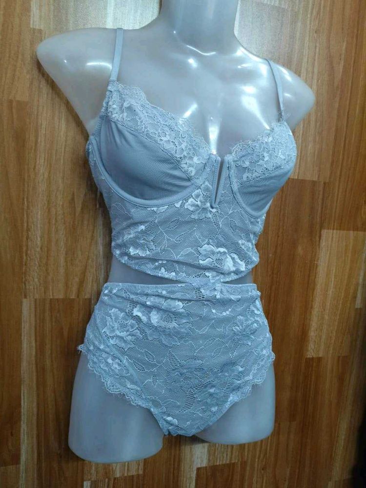 Lace Night Suit Set
