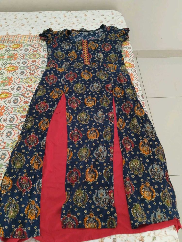 Attractive Festive Kurta!!