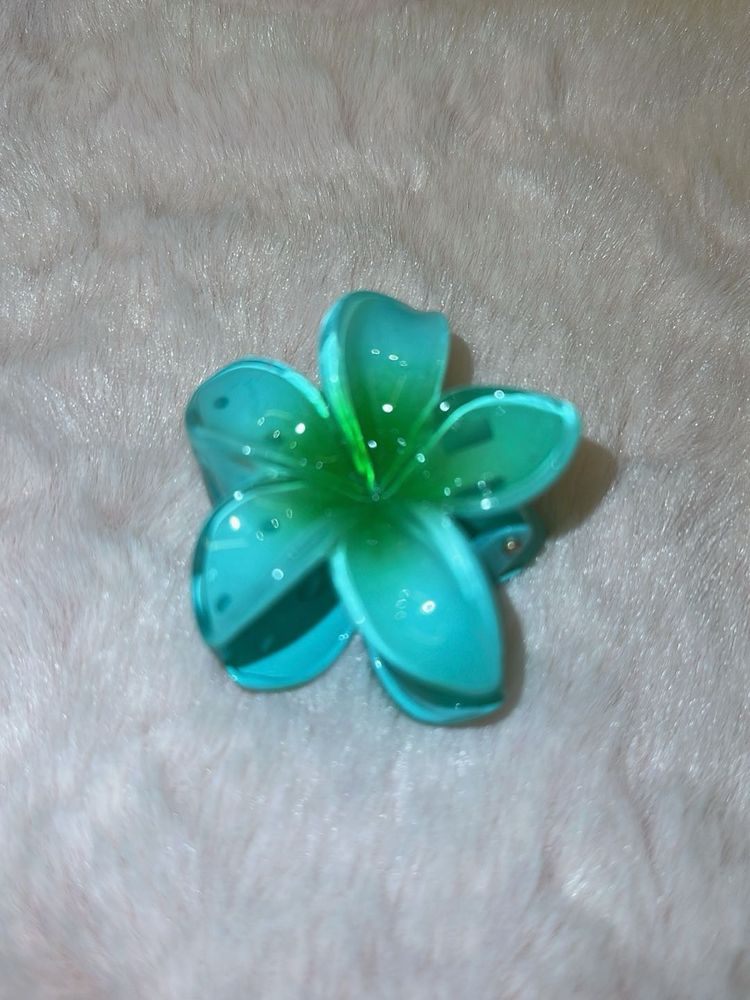 Hawain Sea Green Flower Clip Trendy