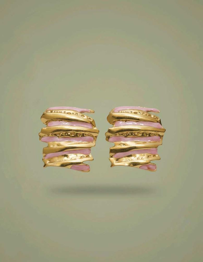 ✨Pink &amp; Gold🪩 anti Tarnish Earrings✨