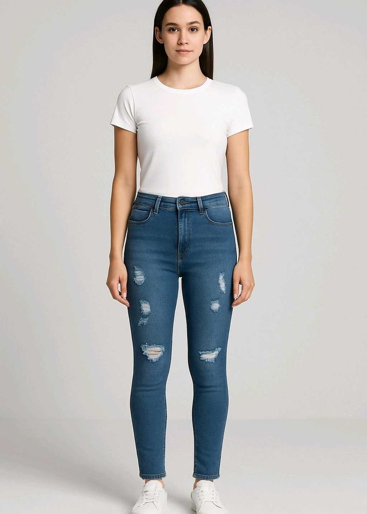 Ripped High-Waisted Skinny Jeans