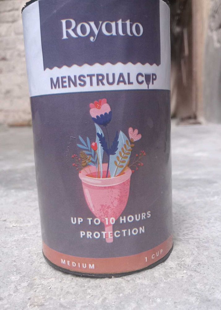 Royatto Menstrual Cup - Medium and large size bot