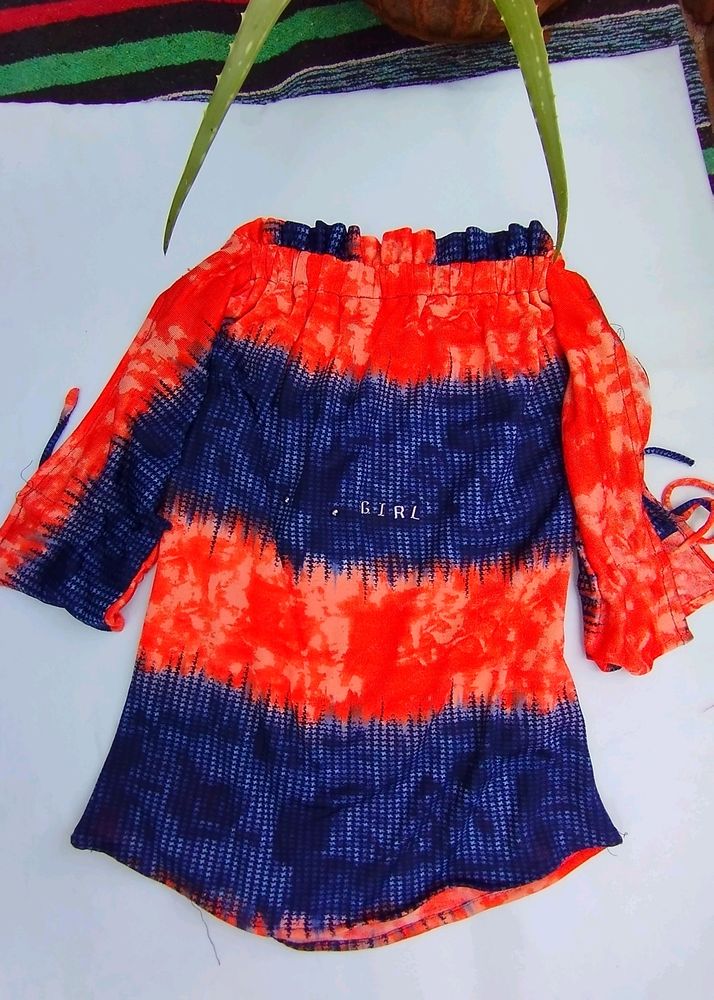 KOREAN TOP 👚