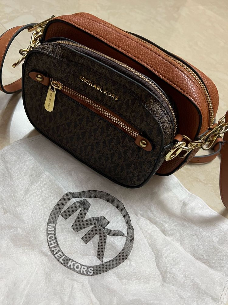 Michael Kors 2 in 1 Crossbody Bags