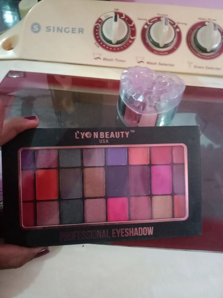 Professional Eye Shadow Pallet