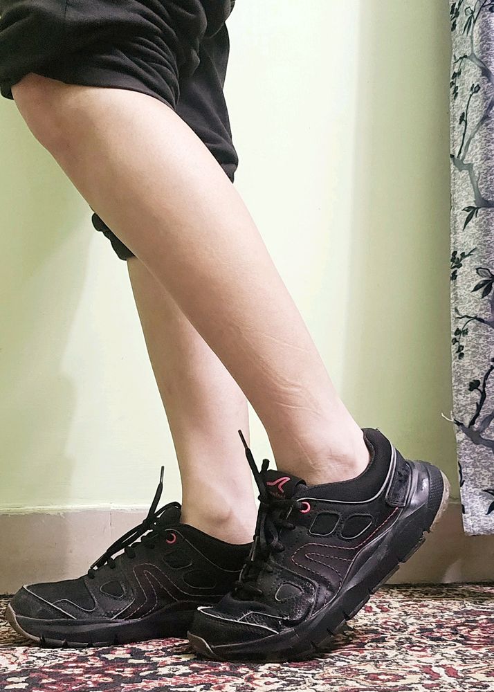 DECATHLON NewFeel Women Walking Shoes