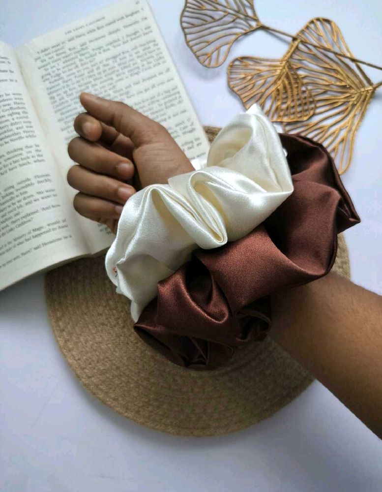 Pack of 2 XL Scrunchies