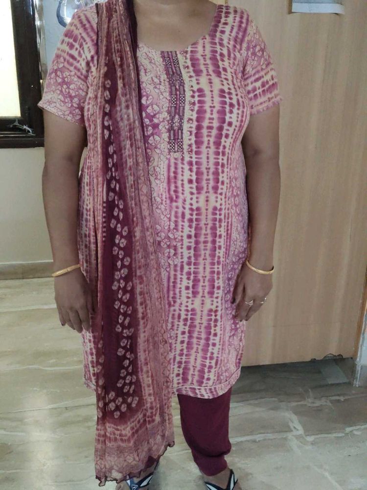 Pink Tie-Dye Salwar Kameez Suit