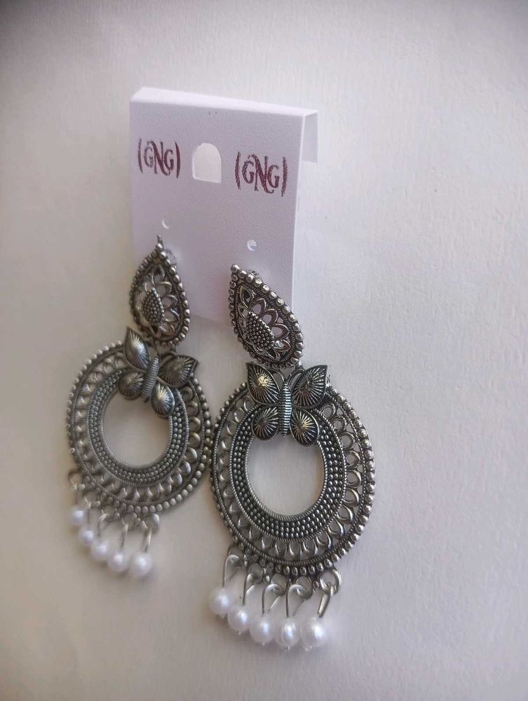 Elegant Silver Earrings