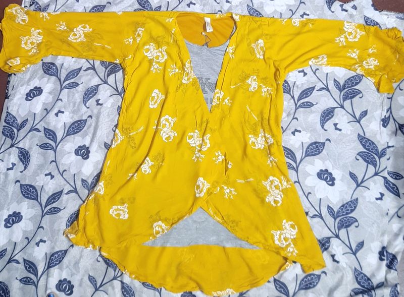 Diya Womens Yellow Stylish Top