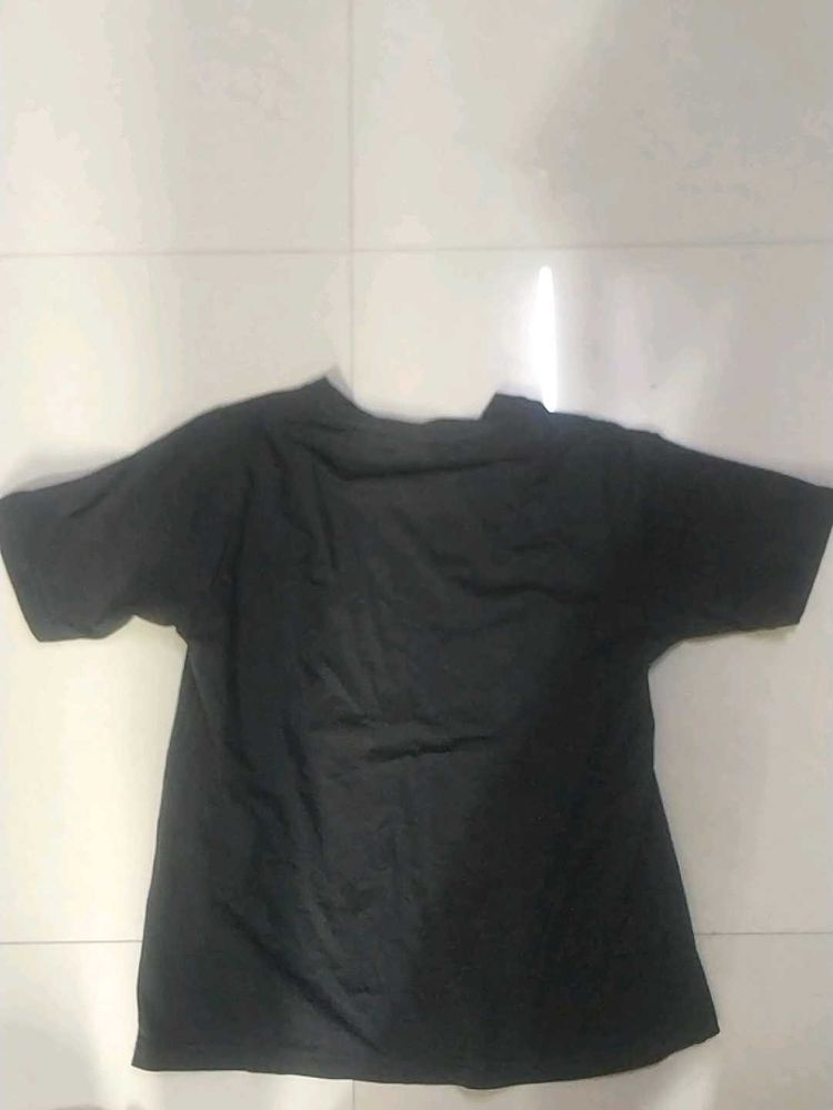 Black Plain Tshirt
