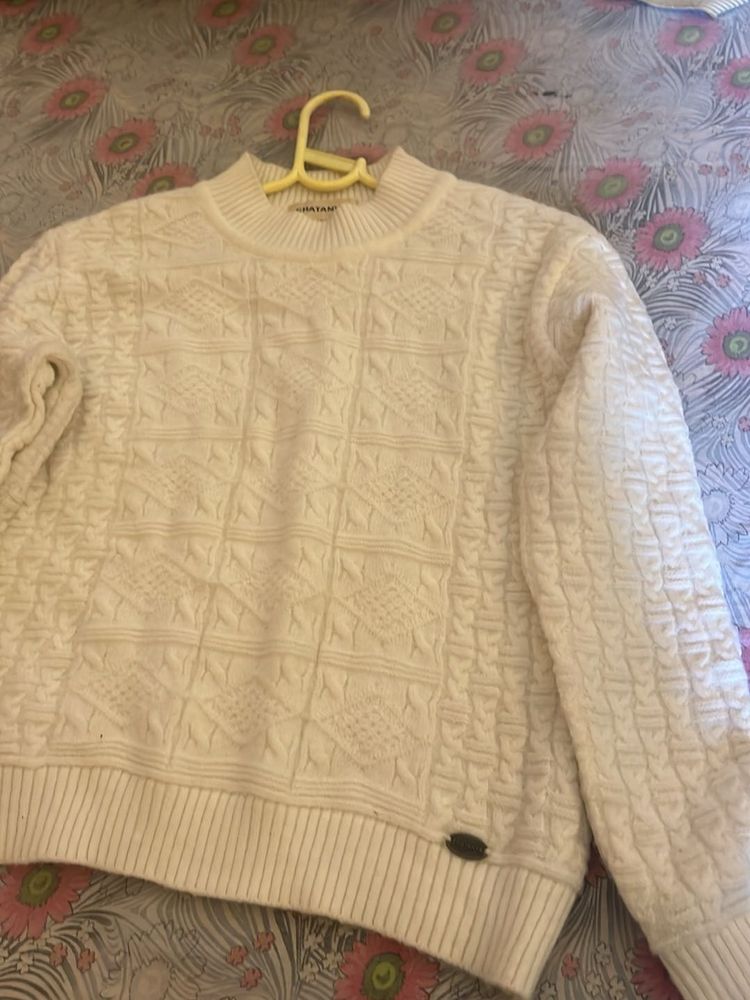 Cozy Cream Cable Knit Sweater